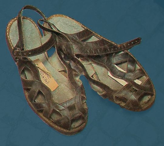 Ženske sandale, sredina 20. stoletja