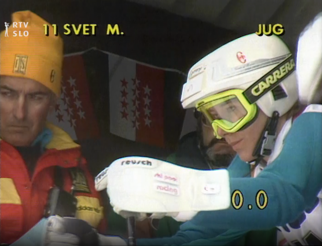 Drugi tek slaloma v Crans Montani, 1987. Mateja Svet je osvojila srebrno medaljo. Po tekmovanju je izjavila: »Če bi mi pred prvenstvom kdo rekel, da se bom trikrat povzpela na stopničke za zmagovalke, bi ga imela za norega.«